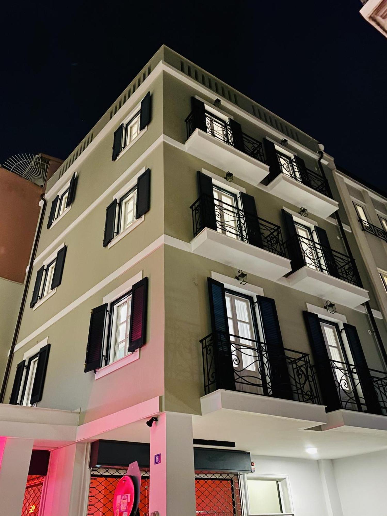 Central Syntagma Square Studio In Athens - Shell Экстерьер фото